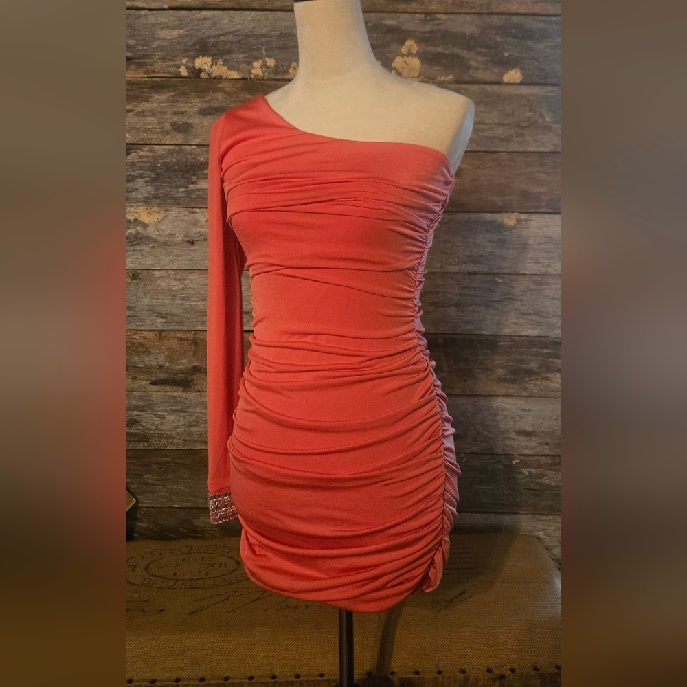 Chic One-Shoulder Coral Dress
